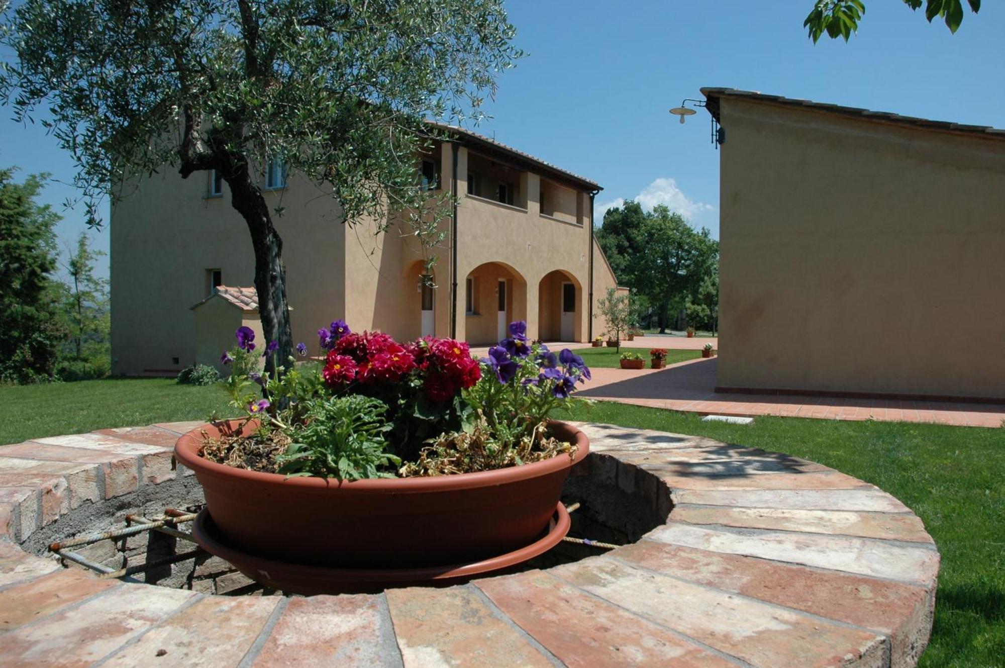 Agriturismo L'Imposto Помаранче Екстериор снимка