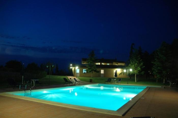 Agriturismo L'Imposto Помаранче Екстериор снимка